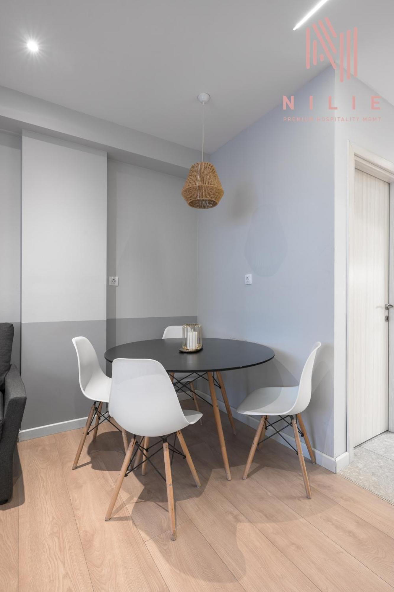 Apartment New Yorker, Nilie Hospitality Mgmt
